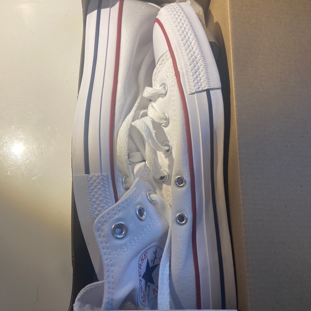 White High Top Converse Size 7 in Womens